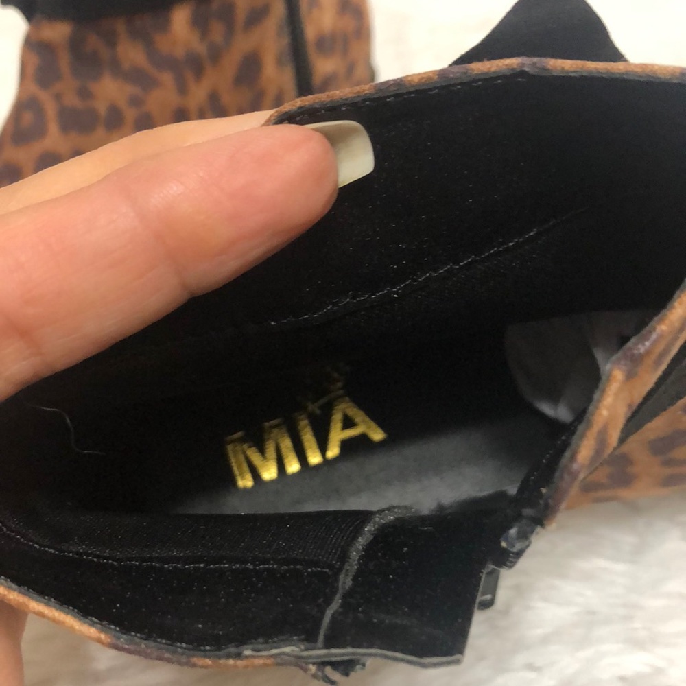 NWOT Mia Big Girls Ankle Boots Animal Print - Picture 15 of 16